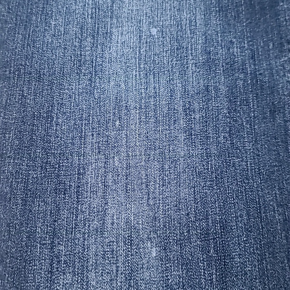 Levi's Women’s Straight Leg Jeans in Dark Blue Denim - Picture 8 of 8